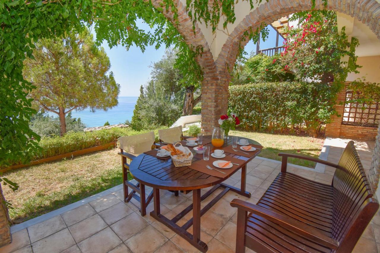 Corfu Resorts Apartments Пелекас Экстерьер фото